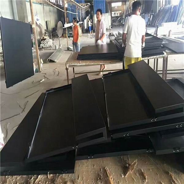 氟碳黑色鋁單板 (1)