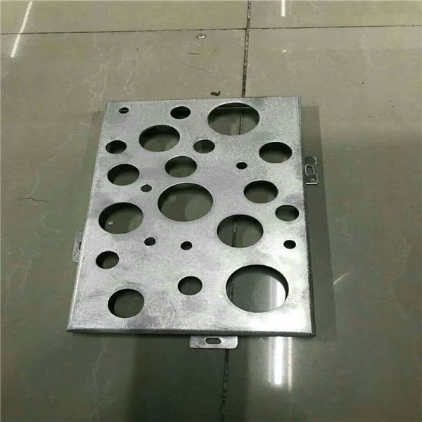 廣州金騰達(dá)沖孔鋁單板 (19)
