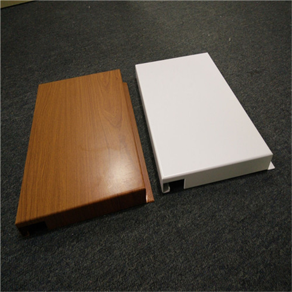 海南金騰達鋁單板廠廣汽本田4S店展廳木紋鋁單板吊頂廠家勾搭鋁單板天花