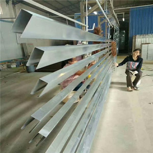 u形鋁方通吊頂 (3)