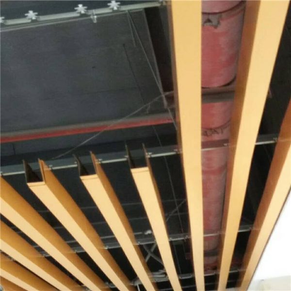 廣東金騰達鋁方通廠木紋鋁方通u鋁方通吊頂 (3)