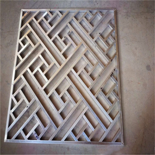 海南鋁窗花廠家 鋁合金窗花 型材藝術(shù)鋁窗花