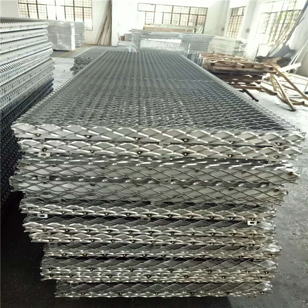 湖南網(wǎng)格天花廠家 2.5mm拉伸鋁合金網(wǎng)格板 吊頂鋁天花 拉網(wǎng)鋁單板