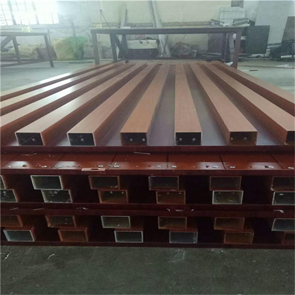 廣西長城鋁單板廠家 長城型鋁單板 長城鋁單板價格 木紋凹凸鋁單板